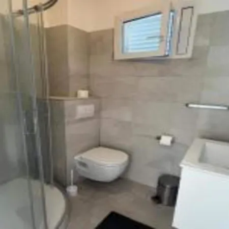 Bleu - One Bedroom With Balcony And View 2 * Brna