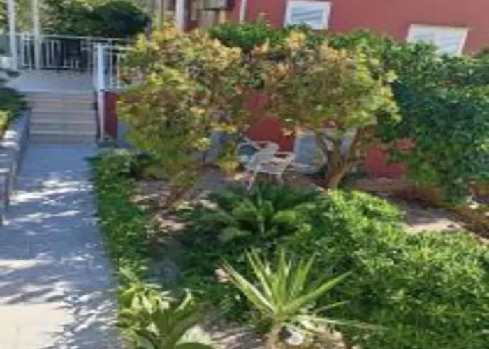 Bleu - One Bedroom With Balcony And View 2 布尔纳